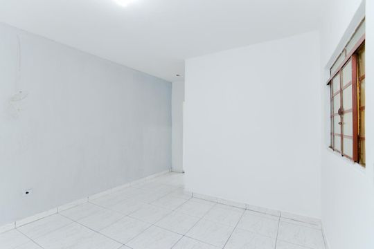 Sala de casa para alugar com 1 quarto, 50m² em Vila Carmela I, Guarulhos