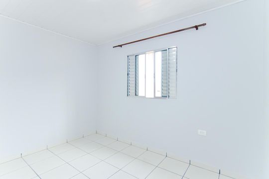 Quarto de casa para alugar com 1 quarto, 50m² em Vila Carmela I, Guarulhos