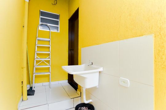 Área de Serviço de casa para alugar com 1 quarto, 50m² em Vila Carmela I, Guarulhos