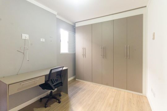 Suíte 2 de casa de condomínio para alugar com 2 quartos, 90m² em Vila Granada, São Paulo