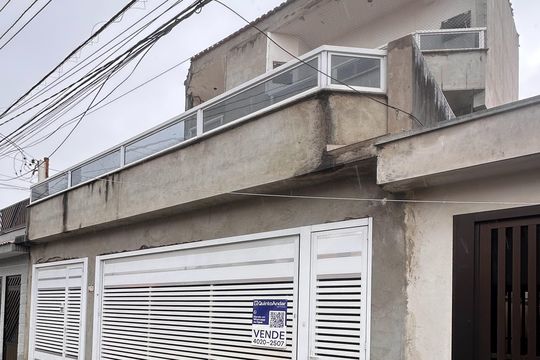 Fachada de casa à venda com 6 quartos, 415m² em Conjunto Habitacional Franchini, São Bernardo do Campo