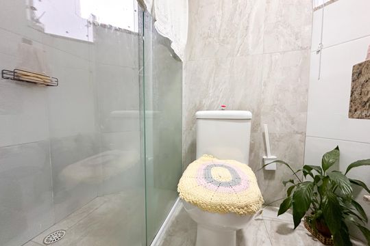 Banheiro da Suíte - Casa 2 de casa à venda com 6 quartos, 415m² em Conjunto Habitacional Franchini, São Bernardo do Campo