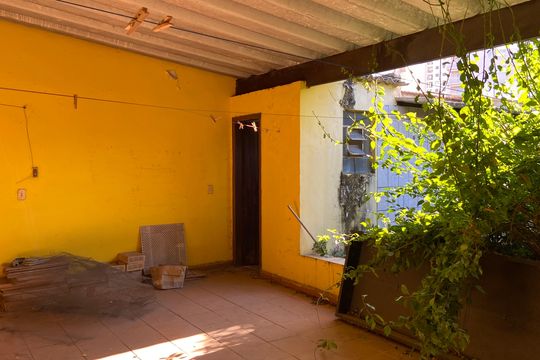 Área externa de casa para alugar com 3 quartos, 500m² em Presidente Altino, Osasco