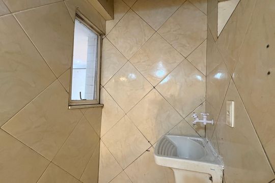 Lavanderia de apartamento para alugar com 2 quartos, 65m² em Bingen, Petrópolis