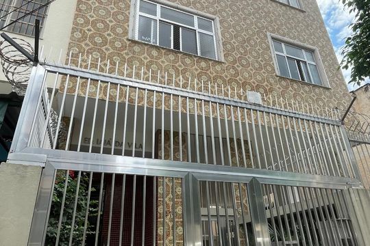 Fachada de apartamento para alugar com 1 quarto, 42m² em Vila Isabel, Rio de Janeiro