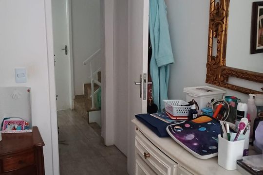 Quarto de casa de condomínio para alugar com 3 quartos, 180m² em Taquara, Rio de Janeiro