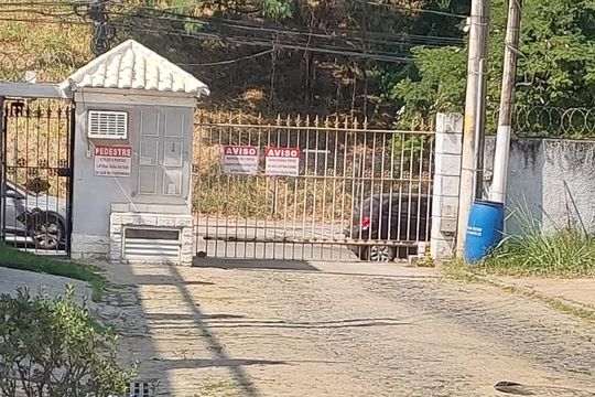 Área externa de casa de condomínio para alugar com 3 quartos, 180m² em Taquara, Rio de Janeiro