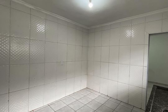 Cozinha de casa para alugar com 1 quarto, 50m² em Jardim Fernandes, São Paulo