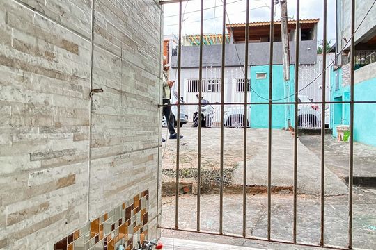 Área de Serviço de casa para alugar com 1 quarto, 50m² em Jardim Fernandes, São Paulo