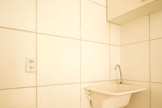 Área de Serviço de apartamento para alugar com 2 quartos, 38m² em Jardim Campo Grande, São Paulo