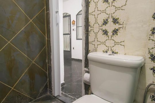 Banheiro de casa para alugar com 2 quartos, 50m² em Nova Cidade, São Gonçalo