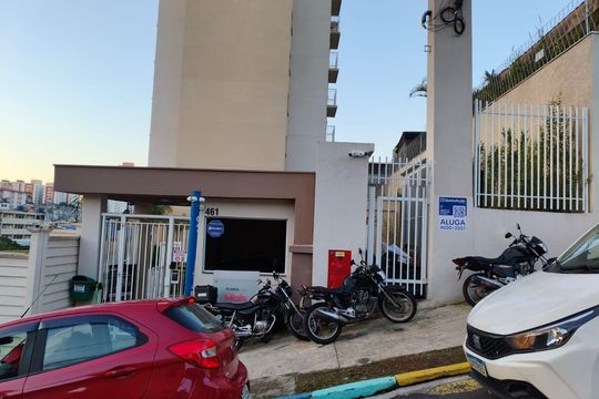 Fachada de apartamento à venda com 2 quartos, 34m² em Vila Carmosina, São Paulo