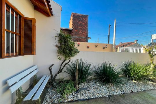 Casa à venda com 2 quartos, 51m² em Santos Dumont, São Leopoldo