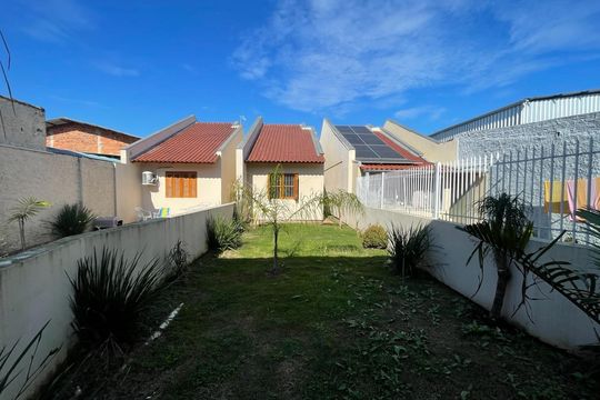 Casa à venda com 2 quartos, 51m² em Santos Dumont, São Leopoldo