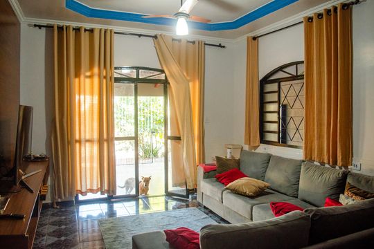 Casa à venda com 3 quartos, 360m² em Setor Vila João Vaz, Goiânia