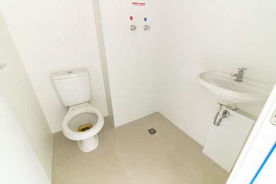 Lavabo 1 de apartamento à venda com 3 quartos, 173m² em Pompeia, São Paulo