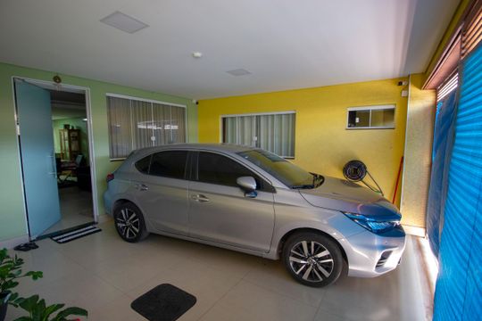 Casa à venda com 5 quartos, 136m² em Qnp 30, Brasília