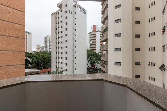 Varanda da Suíte 1 de apartamento para alugar com 3 quartos, 245m² em Brooklin, São Paulo