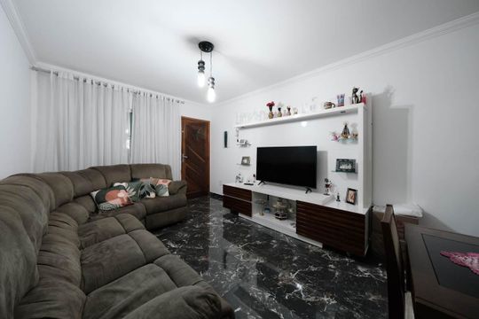 Sala de casa à venda com 2 quartos, 100m² em Jardim Eliane, São Paulo