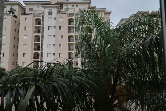 Vista sala de apartamento para alugar com 2 quartos, 50m² em Sumarezinho, Ribeirão Preto