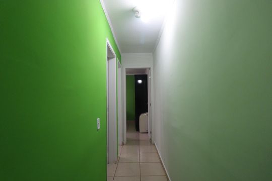 Corredor  de apartamento para alugar com 2 quartos, 50m² em Sumarezinho, Ribeirão Preto