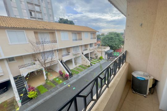 Sacada do quarto de casa de condomínio à venda com 3 quartos, 174m² em Vila Sao Joao, Guarulhos
