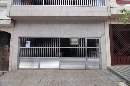 Fachada de casa à venda com 4 quartos, 214m² em Jardim Independencia, São Bernardo do Campo