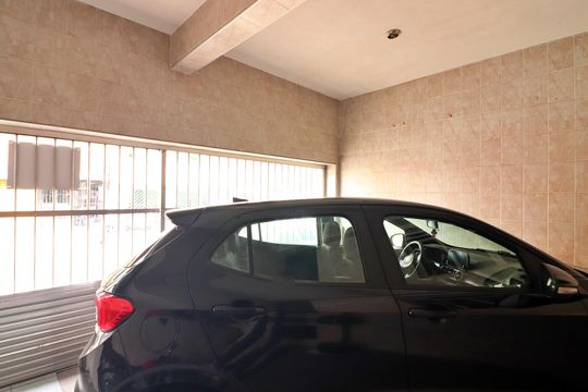 Garagem de casa à venda com 4 quartos, 214m² em Jardim Independencia, São Bernardo do Campo