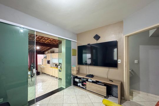 Casa à venda com 3 quartos, 100m² em Bairro dos Casa, São Bernardo do Campo