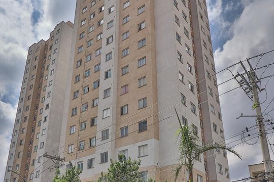 Fachada de apartamento para alugar com 2 quartos, 35m² em Cidade Patriarca, São Paulo