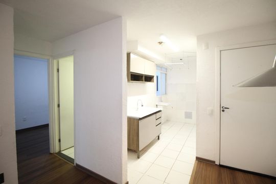 Banheiro de apartamento à venda com 2 quartos, 42m² em Mato Grande, Canoas