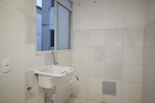 Área de Serviço de apartamento à venda com 2 quartos, 42m² em Mato Grande, Canoas