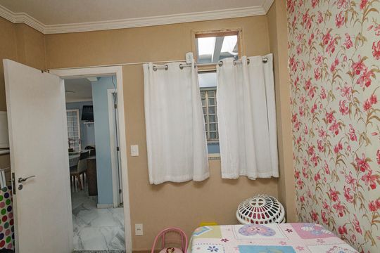 Quarto 2 de casa à venda com 3 quartos, 120m² em Campo Grande, Rio de Janeiro