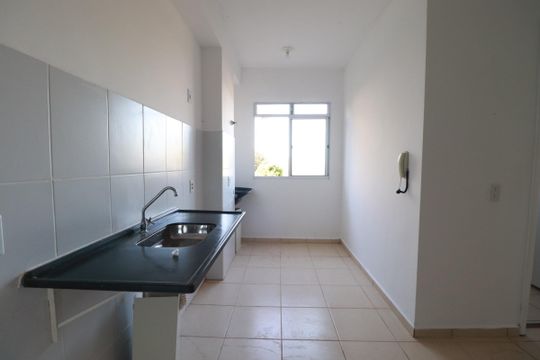 Cozinha  de apartamento para alugar com 2 quartos, 42m² em Jardim Heitor Rigon, Ribeirão Preto