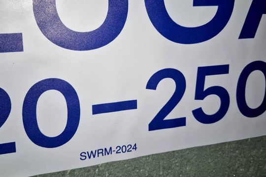 Placa de casa para alugar com 1 quarto, 50m² em Parque Albina, Taboão da Serra