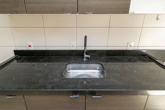 Cozinha de apartamento para alugar com 2 quartos, 47m² em Vista Alegre, Rio de Janeiro