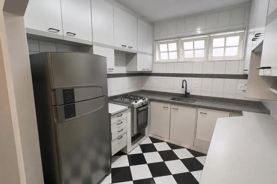 Cozinha de casa para alugar com 2 quartos, 130m² em Vila Prudente, São Paulo