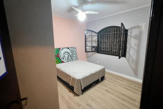 Quarto 2 de casa para alugar com 2 quartos, 130m² em Vila Prudente, São Paulo