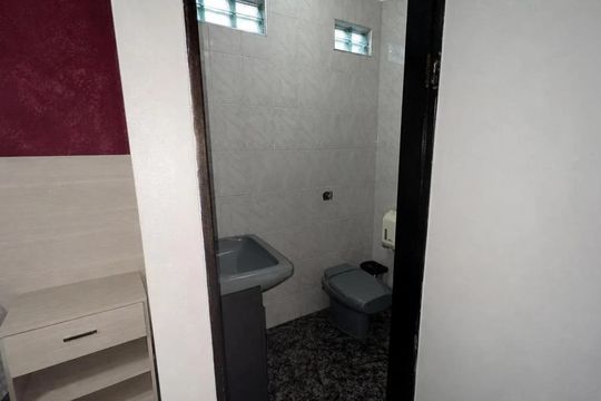 Banheiro de casa para alugar com 2 quartos, 130m² em Vila Prudente, São Paulo
