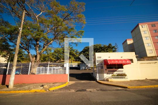 Fachada do Condomínio de apartamento para alugar com 2 quartos, 50m² em Parque Residencial Vila União, Campinas