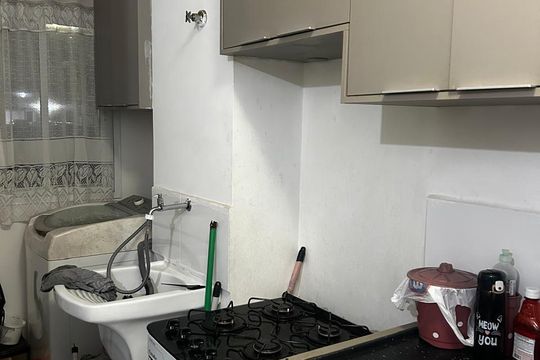 Área de serviço de apartamento para alugar com 1 quarto, 48m² em Jardim Barro Branco, Cotia