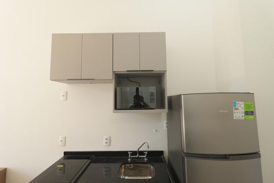Cozinha de kitnet/studio para alugar com 1 quarto, 26m² em Vila Mariana, São Paulo