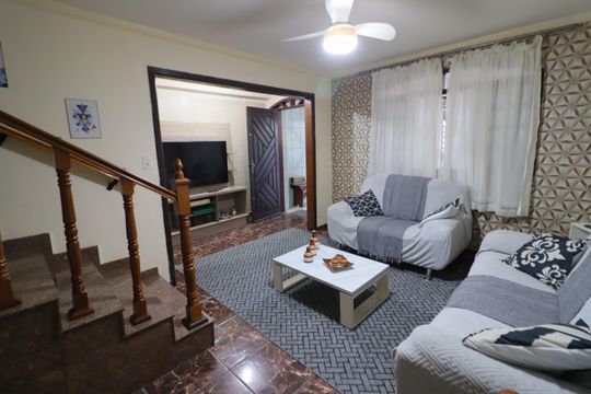 Sala de casa à venda com 3 quartos, 203m² em Cidade das Flores, Osasco