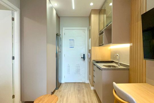 Sala de kitnet/studio para alugar com 1 quarto, 24m² em Pinheiros, São Paulo