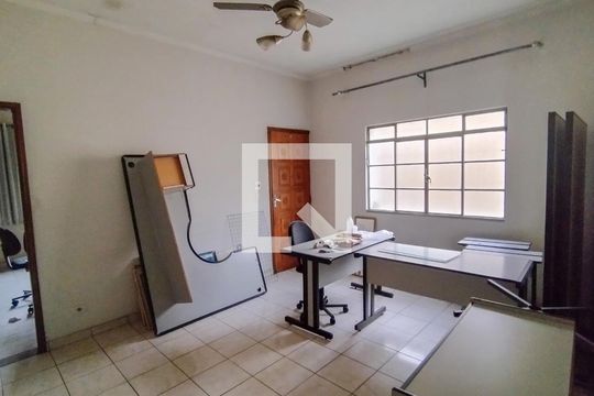 Casa para alugar com 2 quartos, 88m² em Vila Regente Feijó, São Paulo