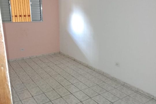 Foto 16 de casa à venda com 4 quartos, 300m² em Jardim Kioto, São Paulo