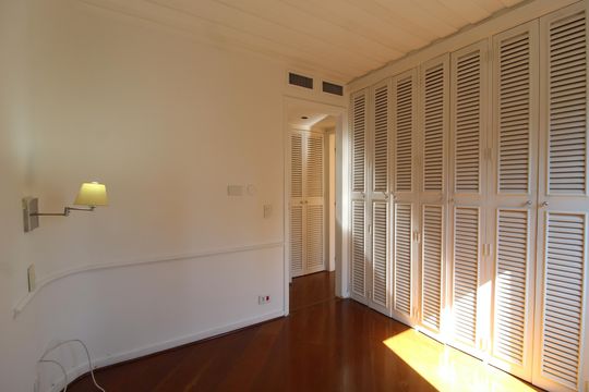 Quarto de apartamento à venda com 1 quarto, 45m² em Chácara Itaim, São Paulo