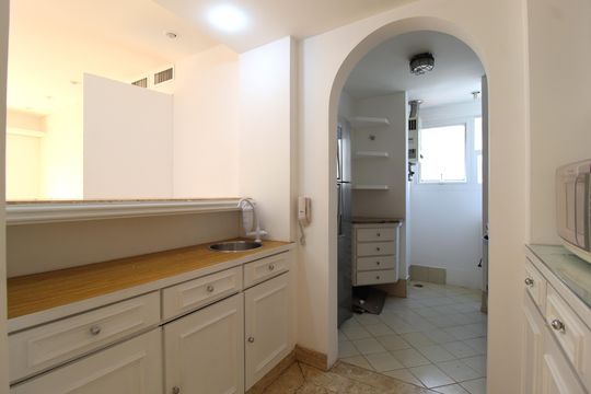 Cozinha e Área de Serviço de apartamento à venda com 1 quarto, 45m² em Chácara Itaim, São Paulo