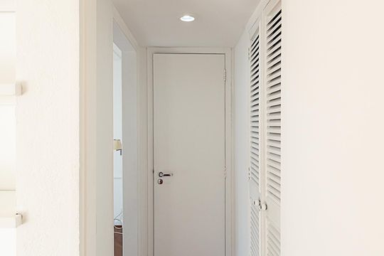 Corredor de apartamento para alugar com 1 quarto, 45m² em Chácara Itaim, São Paulo