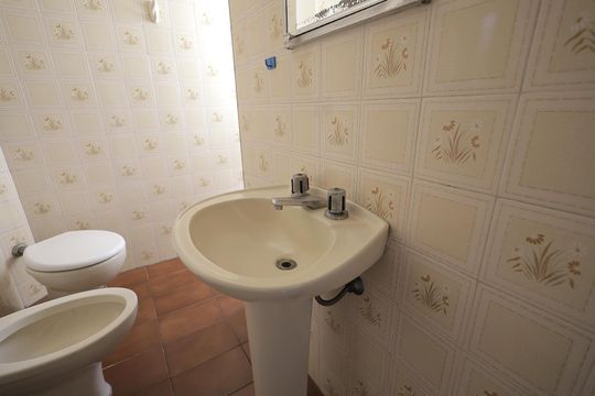 Banheiro da suíte de casa à venda com 3 quartos, 135m² em Parque Erasmo Assunção, Santo André